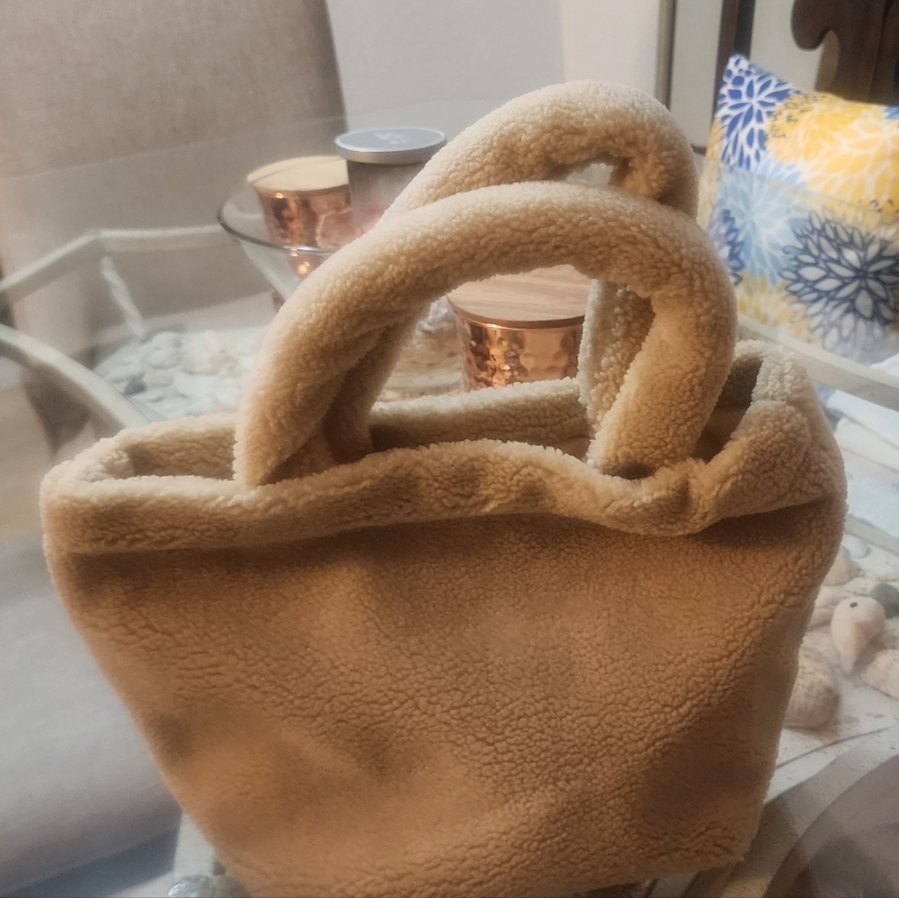 Prada Beige Shearling Tote - Picture 4 of 16